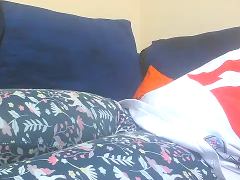 Snapshot of Sexy_Riri chatting on 11, 10, 2025 Sexy Riri online show from 11, 10, 2025