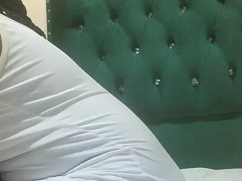 Snapshot of Sexy_Riri chatting on 13, 11, 2025 Sexy Riri online show from 13, 11, 2025