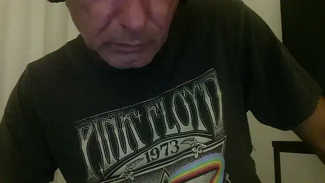 Snapshot of butseriouslykahnt chatting on 8, 12, 2024 butseriouslykahnt online show from 8, 12, 2024