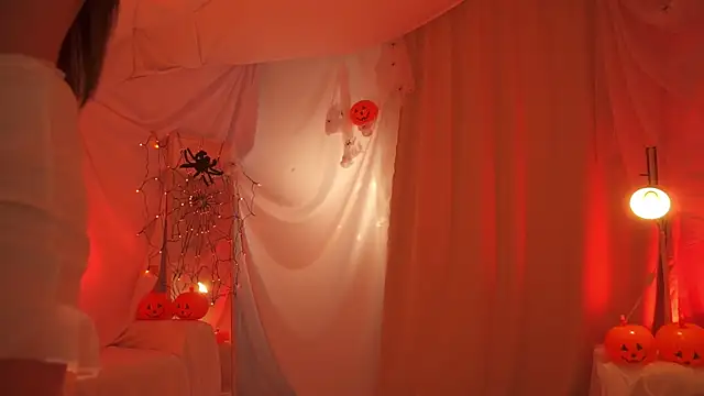 Snapshot of arizonasunrise chatting on 24, 10, 2025 arizonasunrise online show from 24, 10, 2025