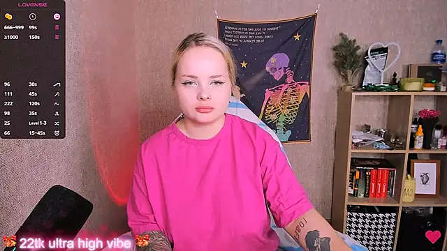 flower sarah  online show from 24, 1, 2025