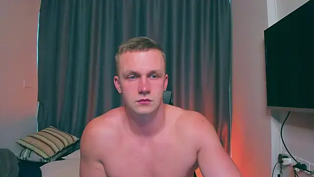 Snapshot of Samuel_Andrew chatting on 18, 3, 2025 Samuel Andrew online show from 18, 3, 2025