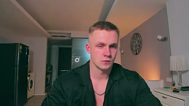 Snapshot of Samuel_Andrew chatting on 16, 10, 2025 Samuel Andrew online show from 16, 10, 2025