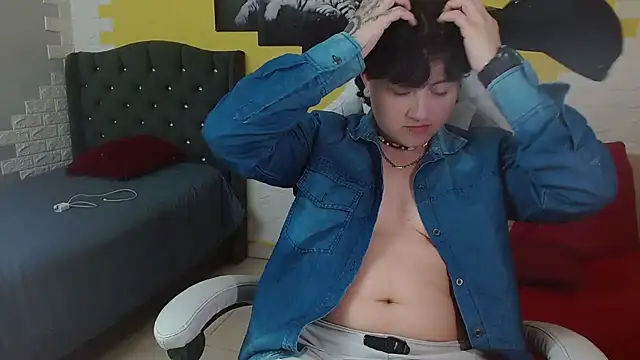 isabeautyx19 online show from 8, 4, 2026