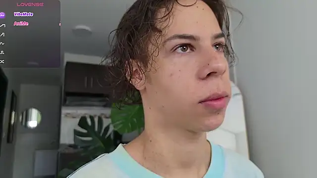 Snapshot of grey___27 chatting on 23, 10, 2025 grey 27 online show from 23, 10, 2025