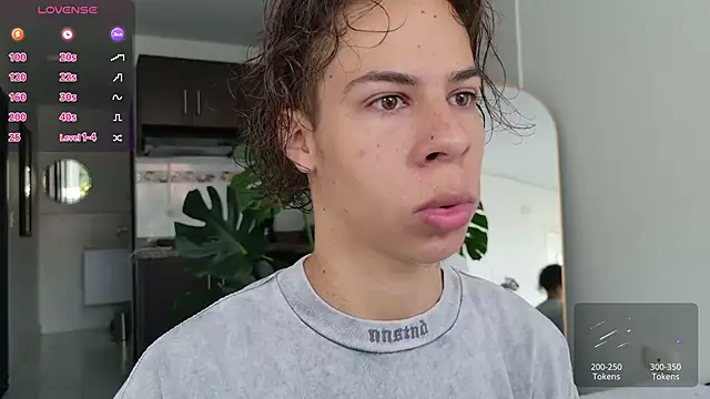 Snapshot of grey___27 chatting on 12, 11, 2025 grey 27 online show from 12, 11, 2025