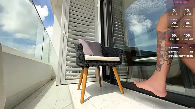 Snapshot of Hella_Hardcorre chatting on 1, 10, 2025 Hella Hardcorre online show from 1, 10, 2025