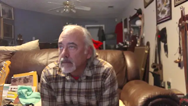 PincheDave4u online show from 9, 1, 2025