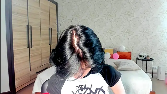 JulisSweet online show from 15, 3, 2025