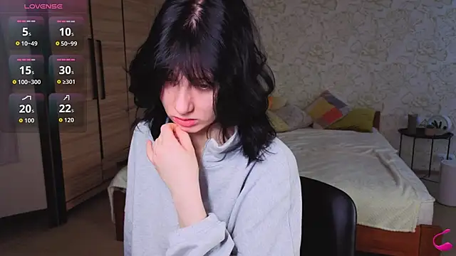 JulisSweet online show from 16, 11, 2025