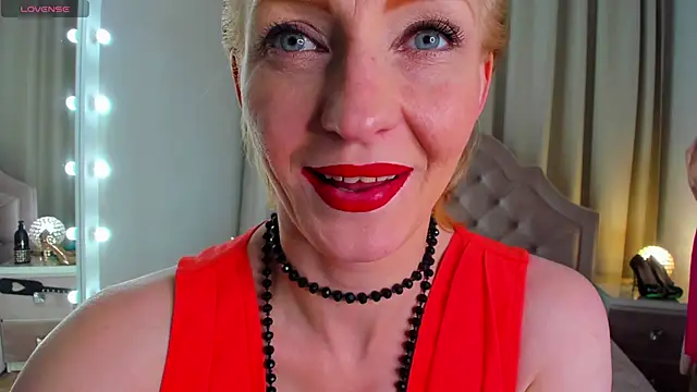 Snapshot of SquirtyAlisa chatting on 29, 1, 2025 SquirtyAlisa online show from 29, 1, 2025