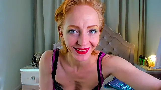 Snapshot of SquirtyAlisa chatting on 5, 3, 2025 SquirtyAlisa online show from 5, 3, 2025