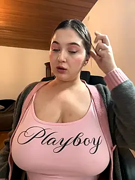 Kamilla Loop online show from 19, 11, 2025