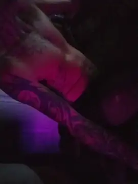 Babyboyy803 online show from 30, 10, 2025