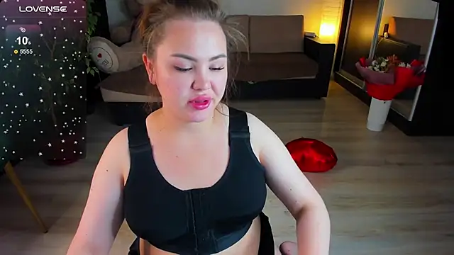 Snapshot of Carolina_bby chatting on 13, 9, 2025 Carolina bby online show from 13, 9, 2025