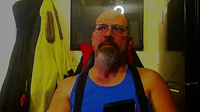 Snapshot of KrazyLegz chatting on 5, 1, 2025 KrazyLegz online show from 5, 1, 2025