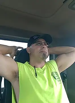 Snapshot of KrazyLegz chatting on 27, 9, 2025 KrazyLegz online show from 27, 9, 2025