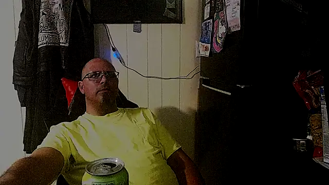 Snapshot of KrazyLegz chatting on 29, 9, 2025 KrazyLegz online show from 29, 9, 2025