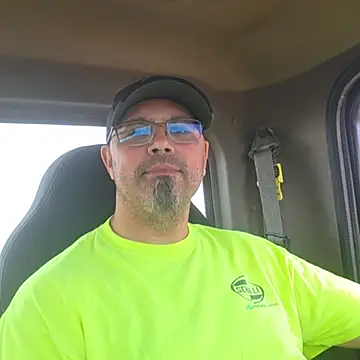 Snapshot of KrazyLegz chatting on 18, 10, 2025 KrazyLegz online show from 18, 10, 2025