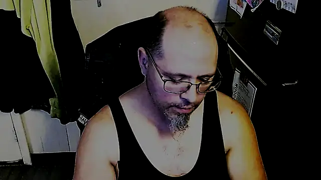 Snapshot of KrazyLegz chatting on 22, 11, 2025 KrazyLegz online show from 22, 11, 2025