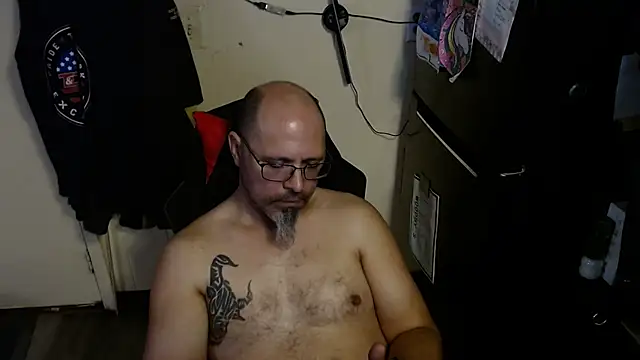 KrazyLegz online show from 2, 4, 2026