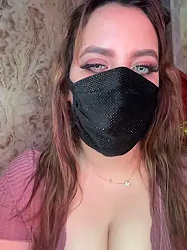 Snapshot of AMBER_SEXY99 chatting on 23, 12, 2025 AMBER SEXY99 online show from 23, 12, 2025