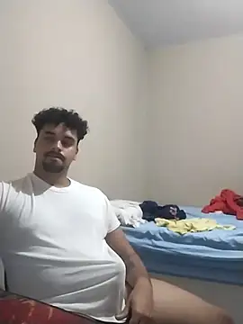 Snapshot of Xcumshot33 chatting on 18, 2, 2025 Xcumshot33 online show from 18, 2, 2025