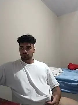 Snapshot of Xcumshot33 chatting on 28, 2, 2025 Xcumshot33 online show from 28, 2, 2025