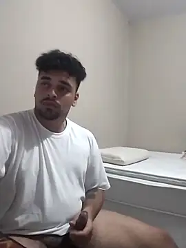 Snapshot of Xcumshot33 chatting on 12, 3, 2025 Xcumshot33 online show from 12, 3, 2025