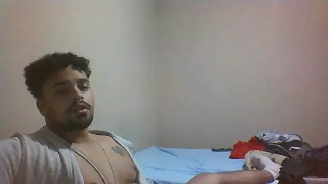 Snapshot of Xcumshot33 chatting on 24, 9, 2025 Xcumshot33 online show from 24, 9, 2025