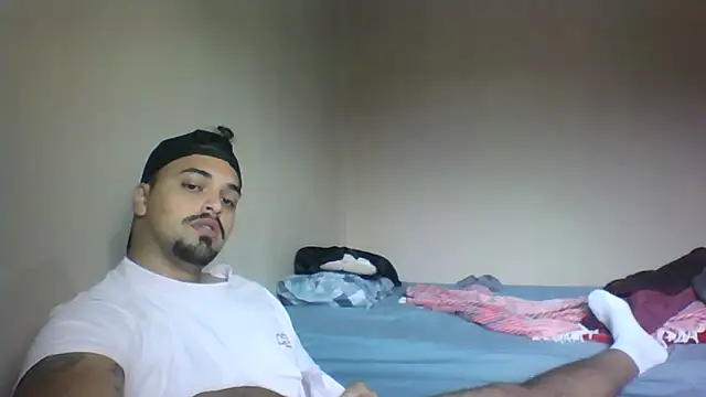 Snapshot of Xcumshot33 chatting on 22, 10, 2025 Xcumshot33 online show from 22, 10, 2025