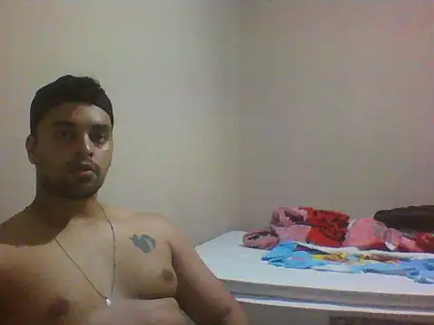 Snapshot of Xcumshot33 chatting on 3, 11, 2025 Xcumshot33 online show from 3, 11, 2025