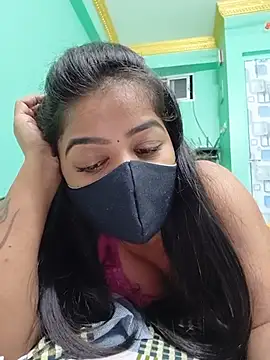 Snapshot of Monalisa_Singh chatting on 19, 6, 2026 Monalisa Singh online show from 19, 6, 2026