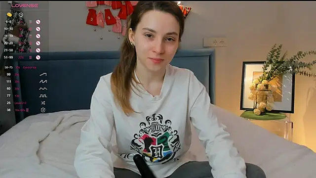 DonnaBurkee online show from 22, 1, 2025