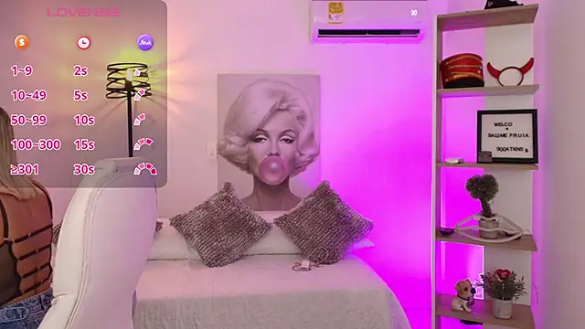 Snapshot of SALOOMEE__ chatting on 1, 2, 2025 SALOOMEE online show from 1, 2, 2025