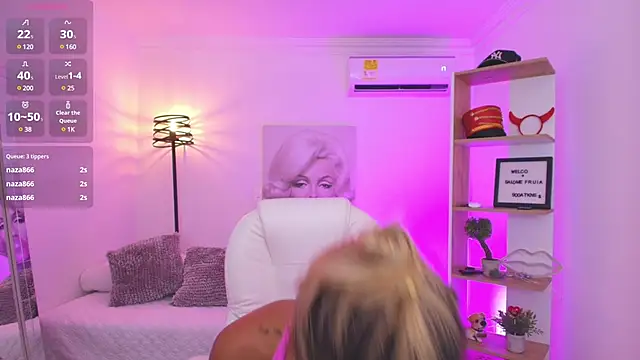 Snapshot of SALOOMEE__ chatting on 10, 2, 2025 SALOOMEE online show from 10, 2, 2025