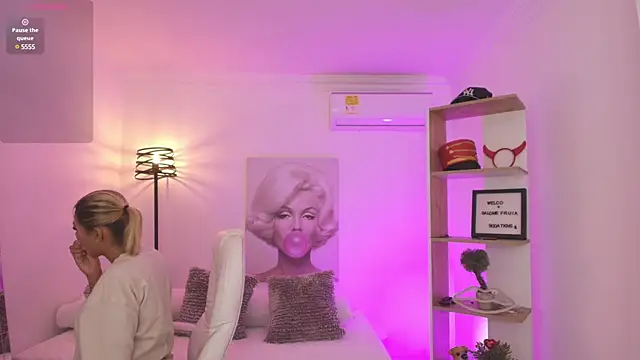 Snapshot of SALOOMEE__ chatting on 11, 2, 2025 SALOOMEE online show from 11, 2, 2025