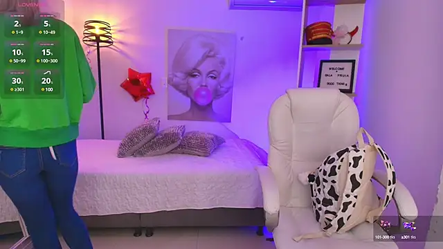 Snapshot of SALOOMEE__ chatting on 12, 3, 2025 SALOOMEE online show from 12, 3, 2025