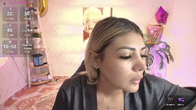 Snapshot of SALOOMEE__ chatting on 25, 9, 2025 SALOOMEE online show from 25, 9, 2025