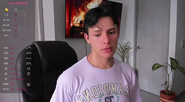 Alexxblue online show from 18, 12, 2024