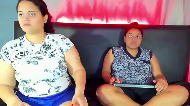 Snapshot of brunnette_hot chatting on 11, 3, 2025 brunnette hot online show from 11, 3, 2025