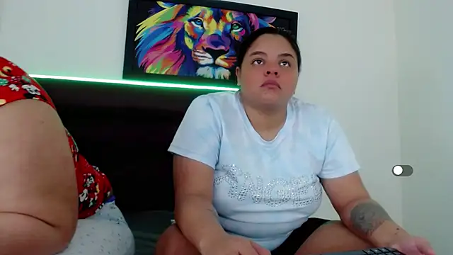 Snapshot of brunnette_hot chatting on 13, 3, 2025 brunnette hot online show from 13, 3, 2025