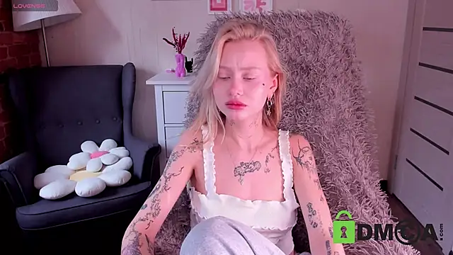 MalenaErnman online show from 16, 3, 2025