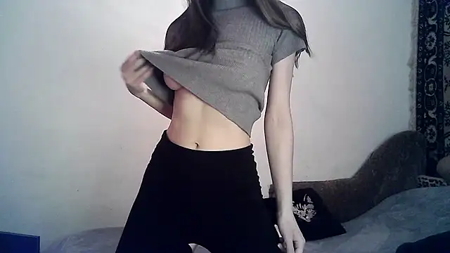 ElizaSwon online show from 6, 3, 2025