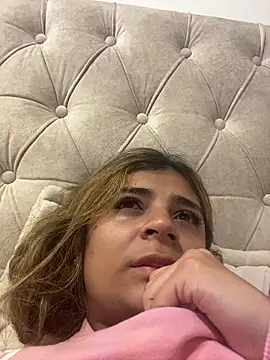 Snapshot of pamell_col chatting on 1, 11, 2025 pamell col online show from 1, 11, 2025