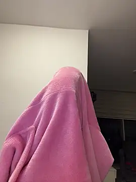 pamell col online show from 5, 2, 2026