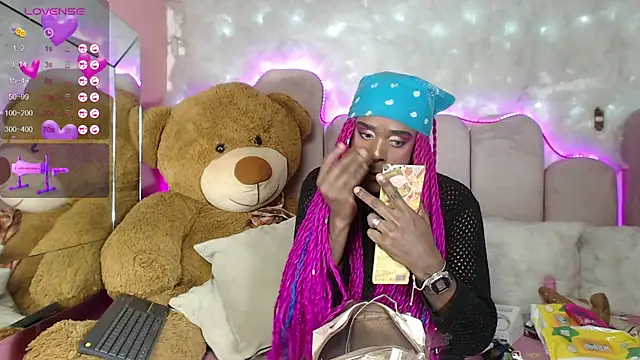 puca ebony online show from 6, 2, 2025