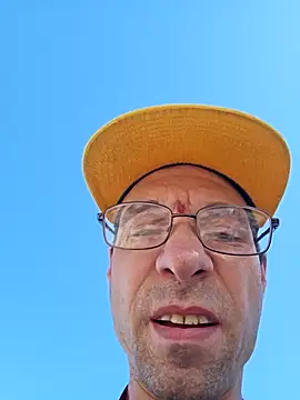 Iliketocooksquirt25 online show from 24, 10, 2025