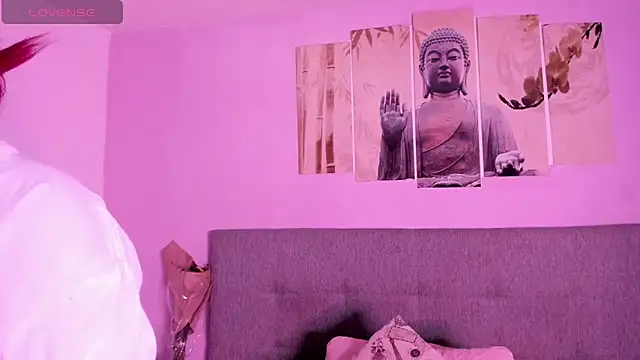 Im Scarlet online show from 22, 3, 2025