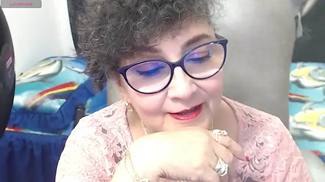 Snapshot of cataleya_mom chatting on 23, 2, 2025 cataleya mom online show from 23, 2, 2025